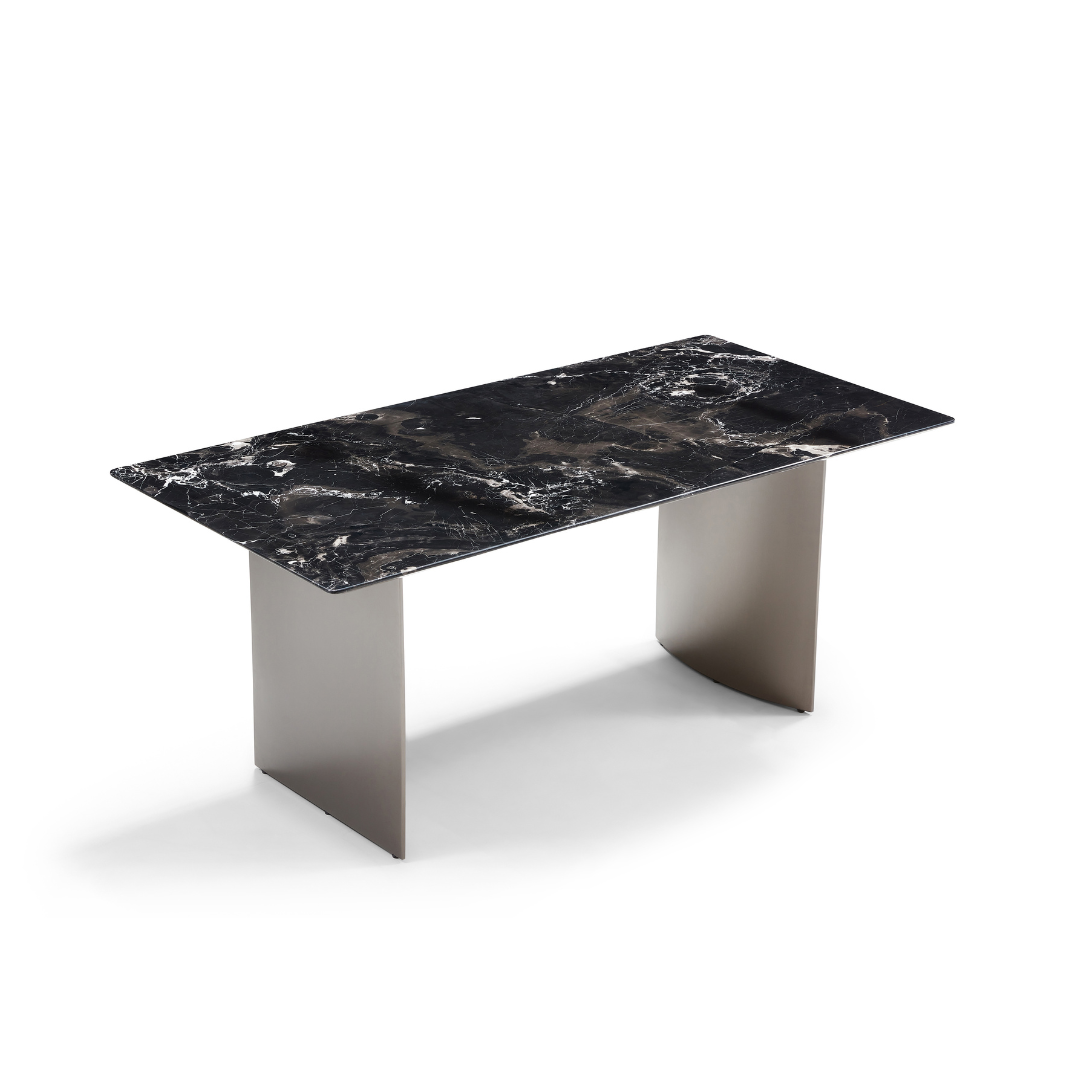 FEENA Dining table